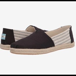 Toms Women’s Alpargata Espadrille in Black and White